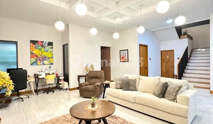 For Sale Luxury Ready-to-Occupy House in Argenia Area Sentul City Down Payment