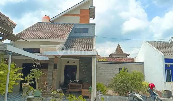 RUMAH MURAH 2 LANTAI SIAP HUNI DI KLATEN AKSES KERETA DAN TOLL