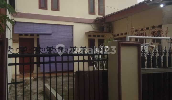 Dijual Rumah Kosan Strategis di Kebagusan Ps Minggu