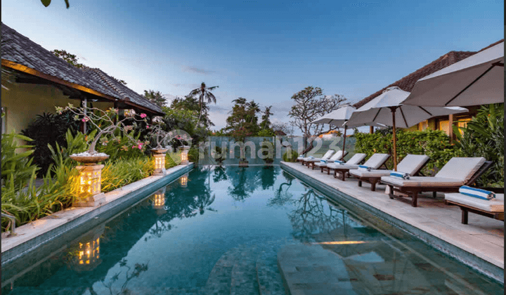 Villa Hotel Bussines At Prime Area Of Sanur. Fully Operated.