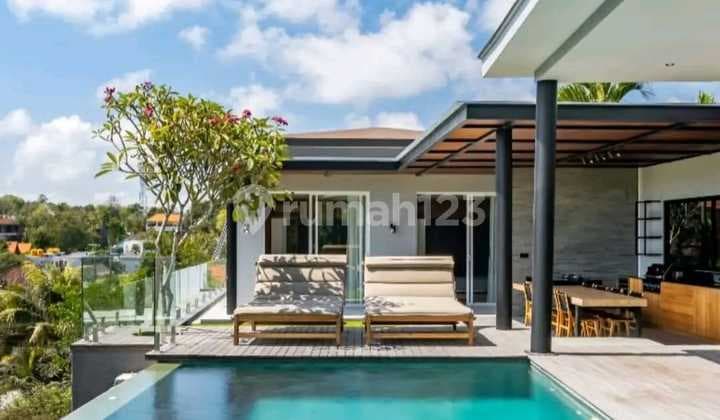 Luxurious Unblock View Villa In Pecatu, South Kuta, Bali