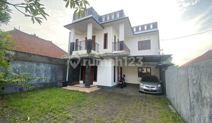 Spacious Leasehold House In Buduk, Close To Canggu