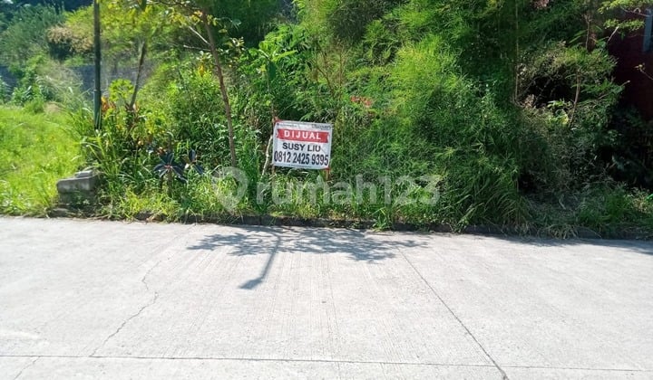 Kavling Kotak Datar Mainroad Setra Duta Hegar