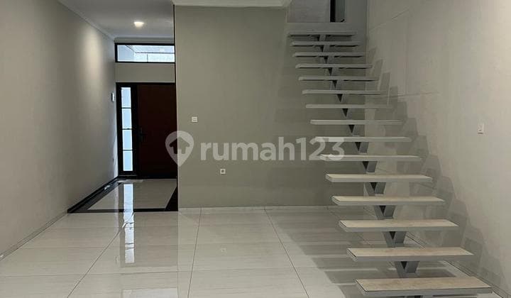 Rumah Baru SHM di Kembar Area BKR Peta Moch Toha