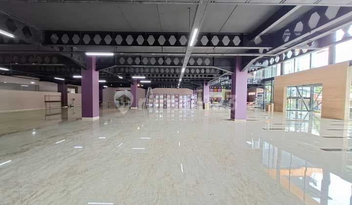 Di Bawah Njop...Gedung Mewah Lantai Marmer, Cocok untuk Kantor