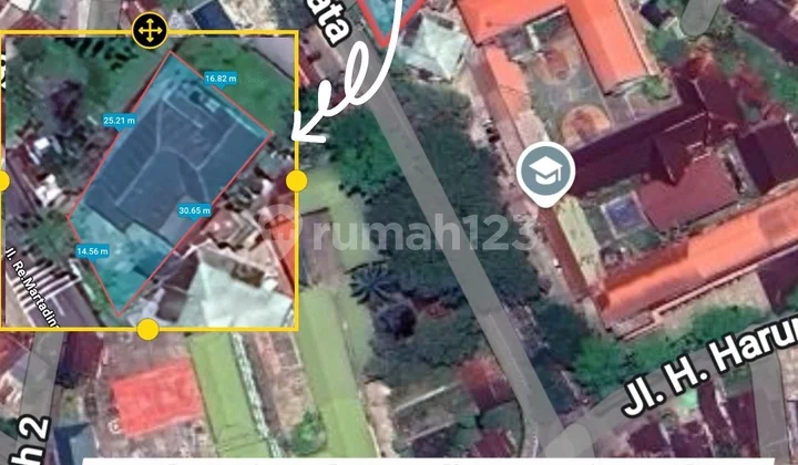 Rumah tua / tanah siap bangun cocok investasi Rumah tua / tanah siap bangun cocok investasi