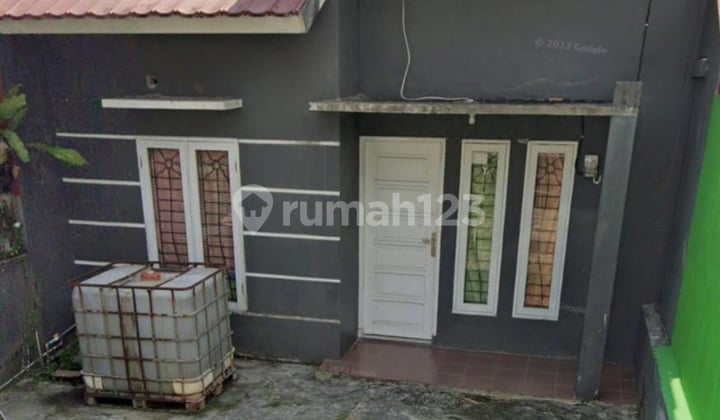 Rumah di Jl. Pramuka