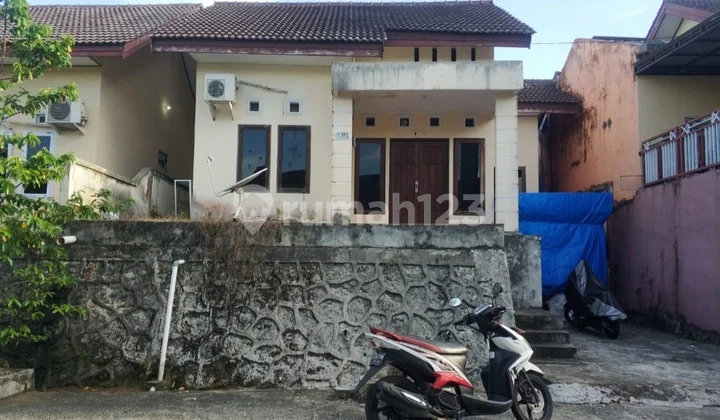 Comfortable Home in a Strategic Location.