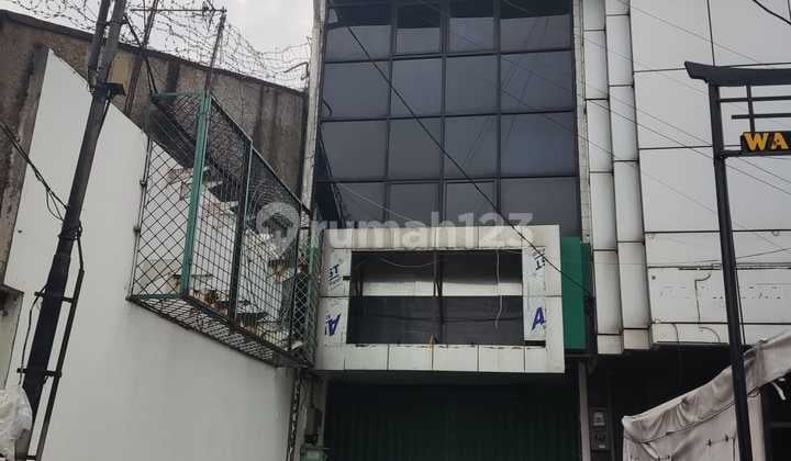 Strategis Ruko 3 Lantai Siap Pakai Di Lengkong Kecil, Bandung