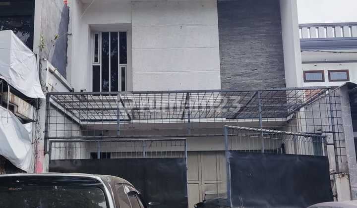 Strategis! Ruko 2 Lantai Siap Pakai di Moch Toha, Bandung!