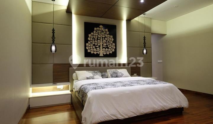 Rumah Besar Estetik Modern Jimbaran Dijual