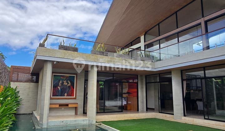 Luxury Ocean View Villa In Sanur For Sale