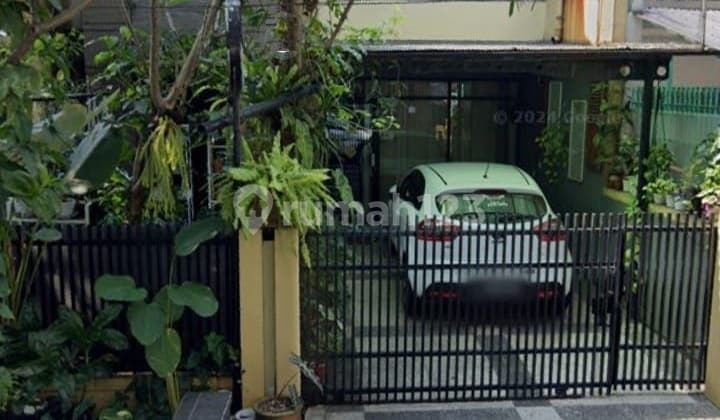 Rumah Bagus SHM Sayap Riau Dekat Balai Kota Bandung