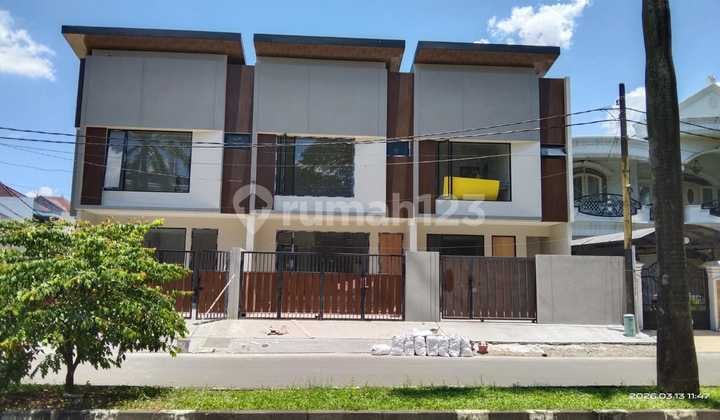 Rumah di Taman Villa Meruya