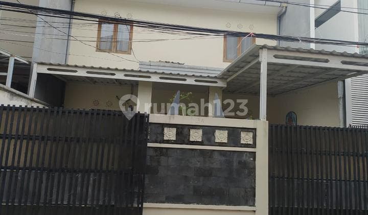Rumah Minimalis Jalan 1 Mobil