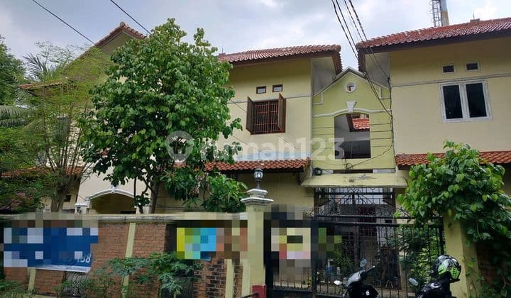 Rumah Berserta Kamar Kos