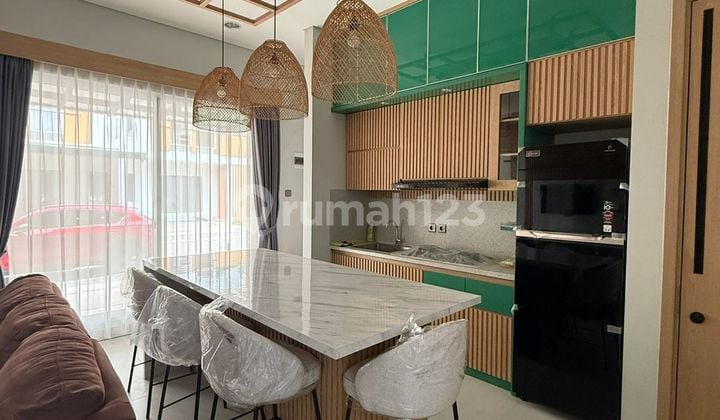 Ready to Occupy Fully Furnished Bintaro Tangerang Selatan