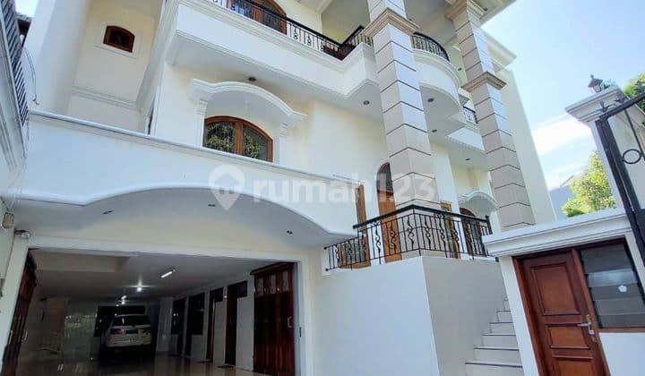 2-Storey Luxury House with Swimming Pool in Pondok Indah, South Jakarta