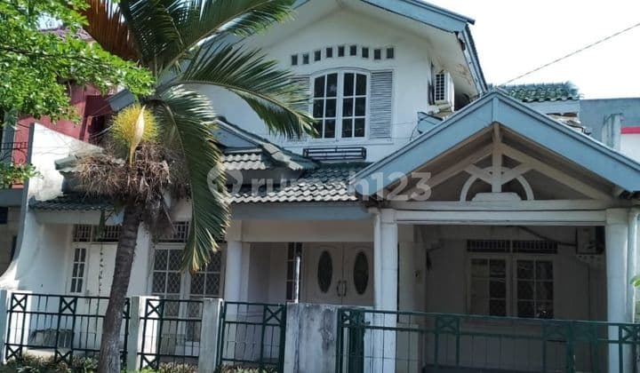 Rumah Murah 2 Lantai Dekat Exit Tol di Bintaro Jaya Sektor 9