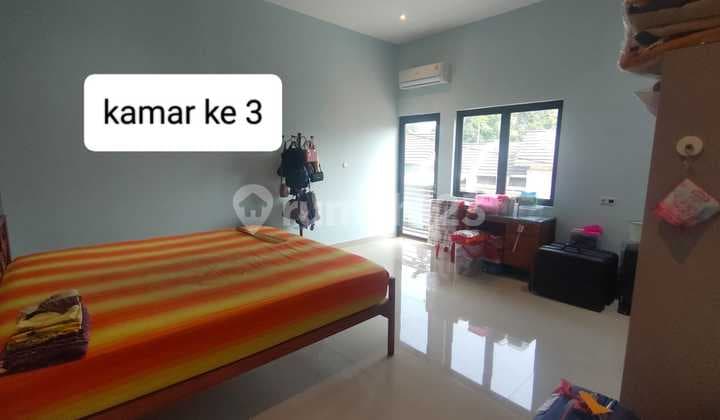Neat Hook House 5 Rooms SHM Can KPR In Villa Melati Mas