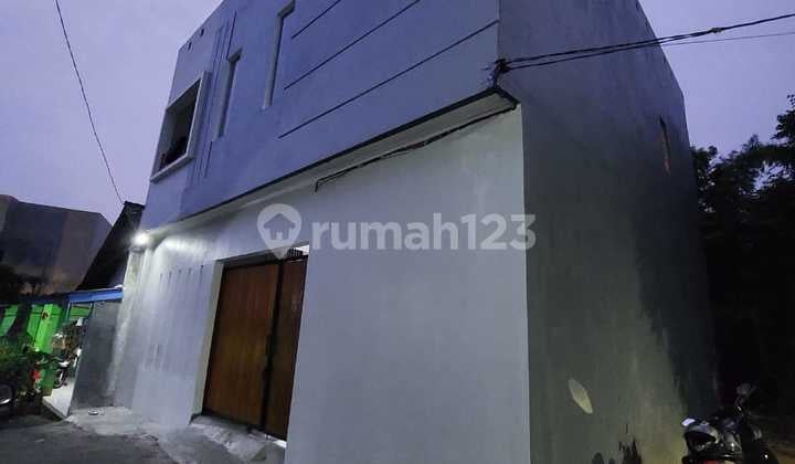 Kost 2 Lantai Ada Rooftop Full Tersewa Dekat Stan Bintaro Sektor5