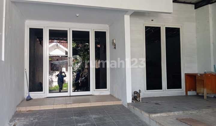 Siap Huni, Rumah Sewa, 1 Lantai, Bebas Banjir