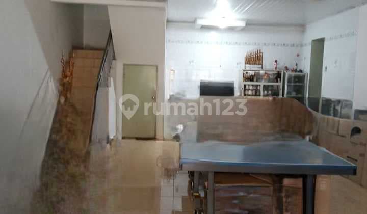 Rumah Bagus 2 Lantai Semi Furnished Sunter, Garden, Jakarta Utara