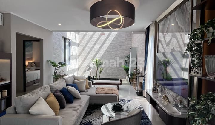 Rumah 3 Lantai Dekat Mall Summarecon Makassar HGB