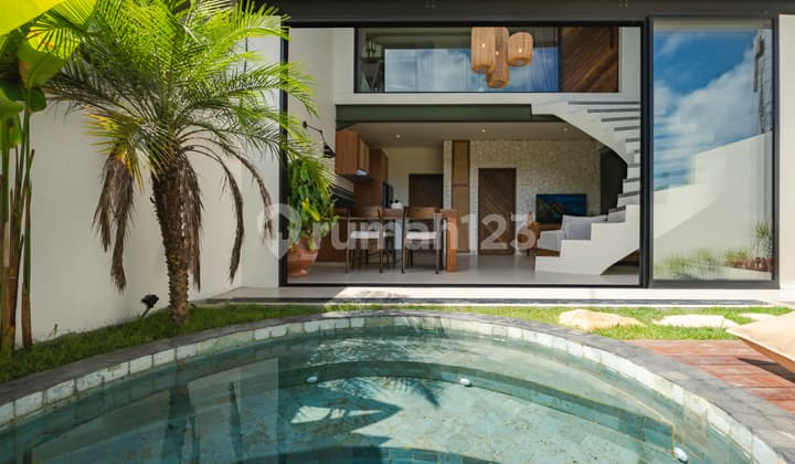 MODERN VILLA LEASEHOLD with OCEAN & SUNSET view in ULUWATU PECATU