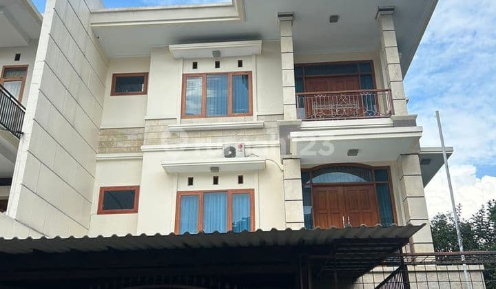DiJUAL CEPAT !! RUMAH MEWAH 3Lt di HOOK SETRADUTA Bandung