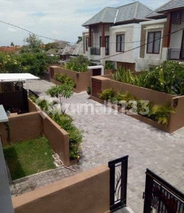 Rumah Cantik Lokasi Premium di Nusa Dua Tt