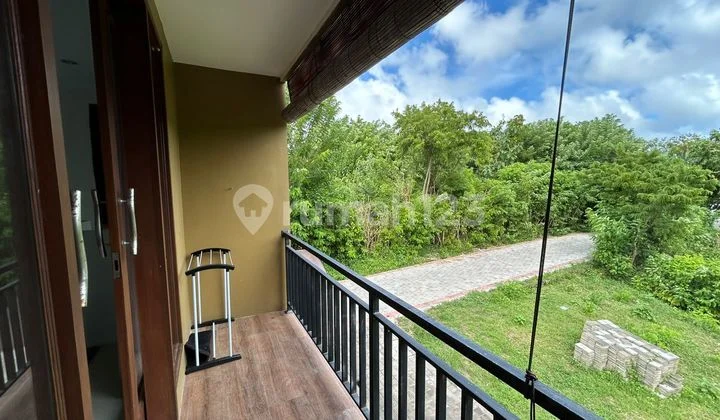 Rumah Cantik Dekat Mall Sidewalk Jimbaran Mr