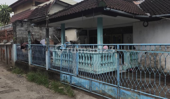 Land with Free Building for Sale in Panjer, Near Renon Field