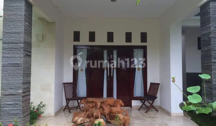 COOL VILLA STYLE HOUSE VIEWING RICE AND MOUNT AGUNG NEAR KETEWEL BEACH
