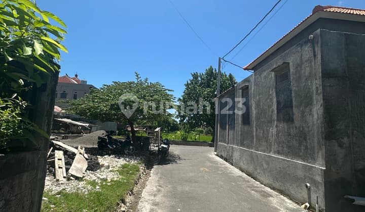Rumah Murah Style Bali Ada 4 Kamar Dekat Ubud