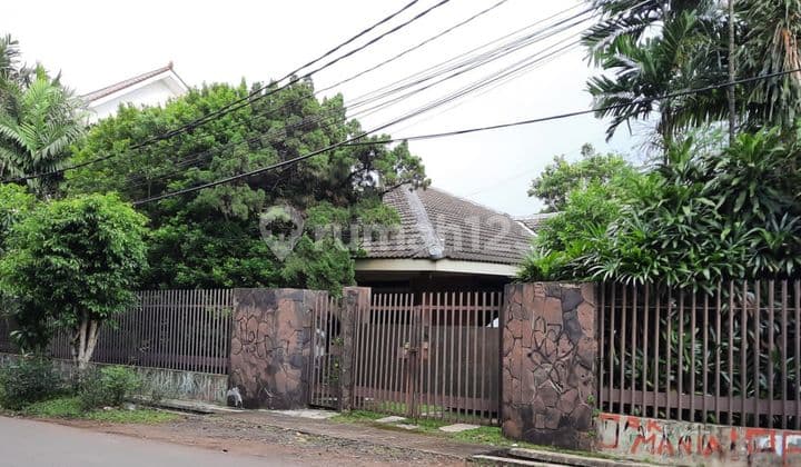 Jual rumah tua di kemanggisan jaya jakarta barat