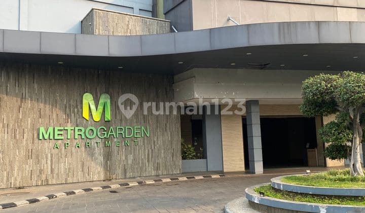 For Sale Metro Garden Apartment, Karang Tengah, Tangerang, Banten