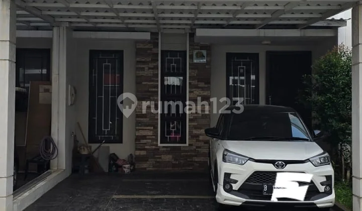Ready-to-Move-In House for Sale in Greenlake City, Tangerang