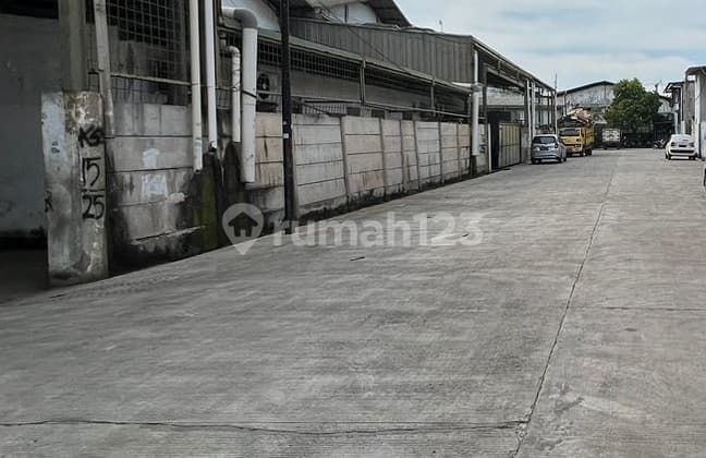 Dijual Gudang Gandeng dan Kantor di Dadap, Tangerang