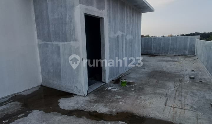 For Sale New 2.5 Lt House In Citra Garden 2, West Jakarta