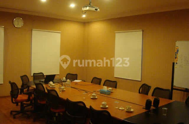 Warehouse in Gudang Sumur Bor
Cengkareng
West Jakarta. Sumur Bor Main Road