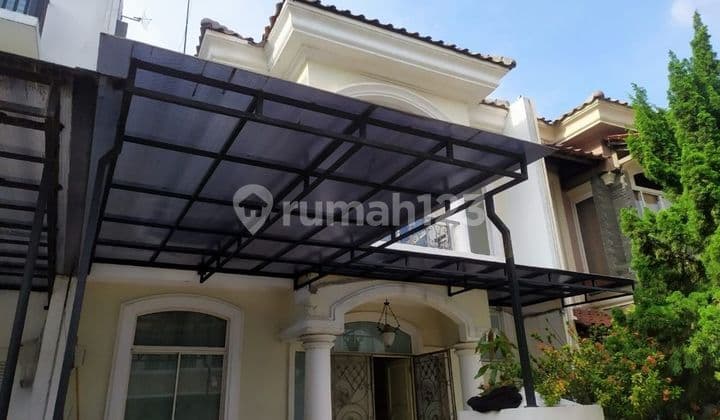 2-Storey House Fully Furnished South Facing