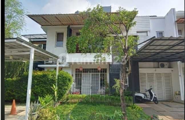Rumah Hook Strategis Puri Mansion Jakarta Barat