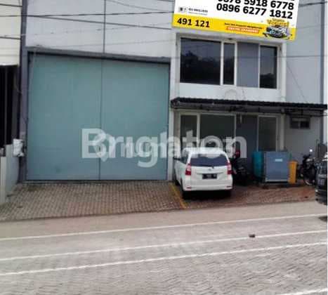 Gudang Sangat Strategis Depan Exit Tol Malang