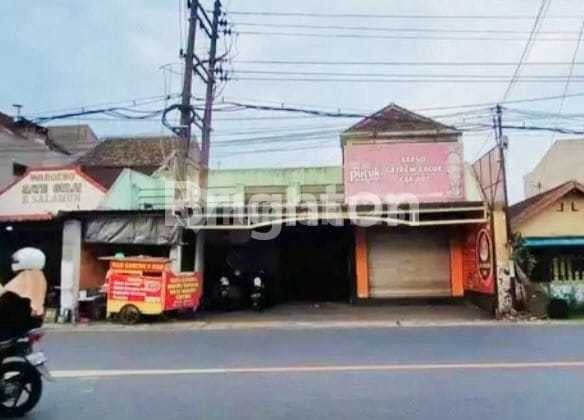 Rumah Usaha Strategis Nol Jalan Provinsi Sukun Kebonsari Malang