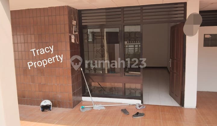 Rumah Di Nias , Semarang Timur