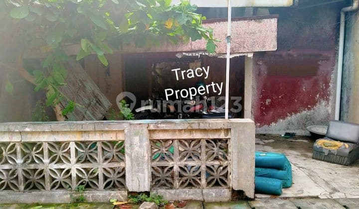 House in Bugangan, East Semarang