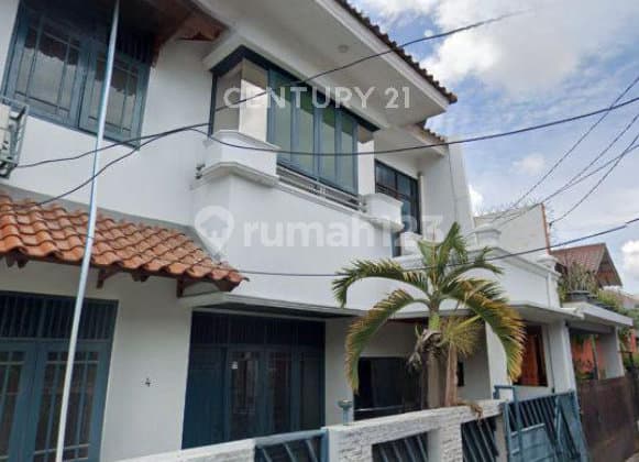 HOUSE FOR RENT ON JL CIPINANG BARU 24-HOUR SECURITY