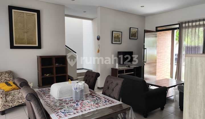 Rumah Modern Minimalis Super Cozy Siap Huni! Kota Baru Parahyangan