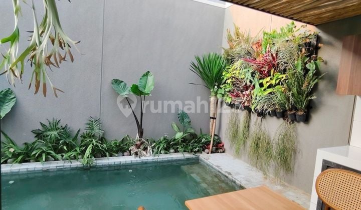 Modern Home With Pool! Kota Baru Parahyangan